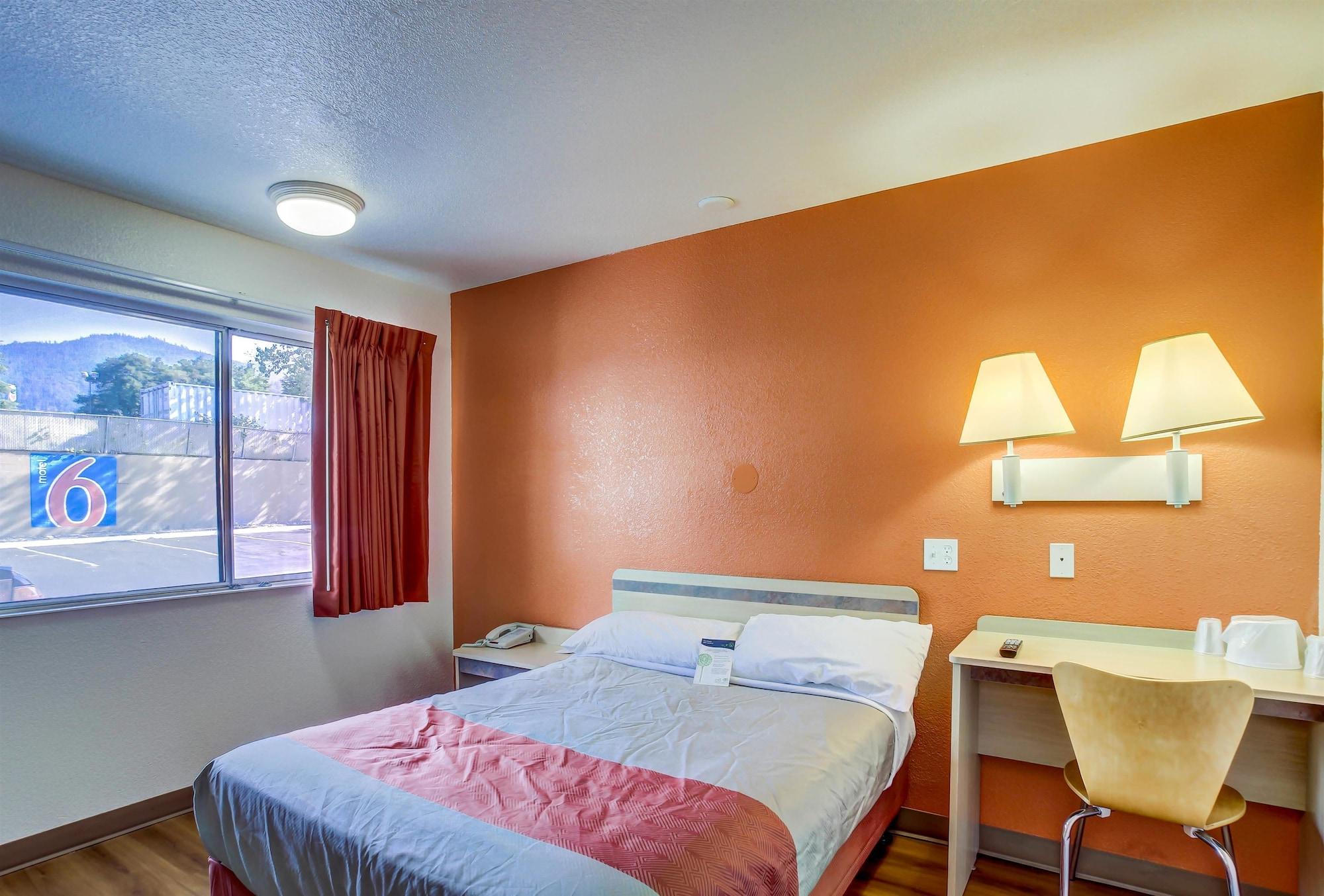 Motel 6-Grants Pass, Or Zewnętrze zdjęcie